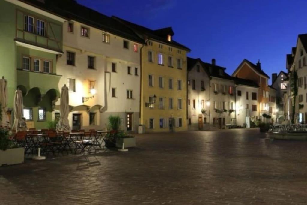 La * Chur