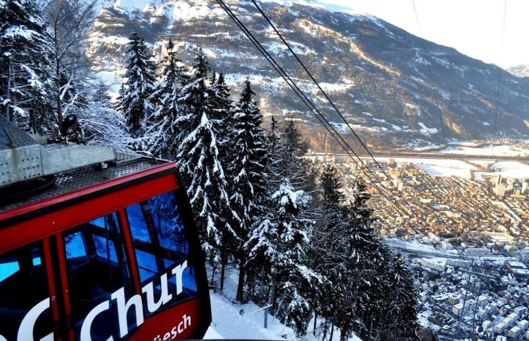 La * Chur